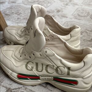 Gucci Cream Sneakers with Red and Green Details